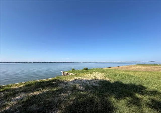 Photo 3 of Single family home for sale at 245 Bridgewater, Onalaska, TX 77360 | MLS# 15636453 | Listing updated on 2026-08-28