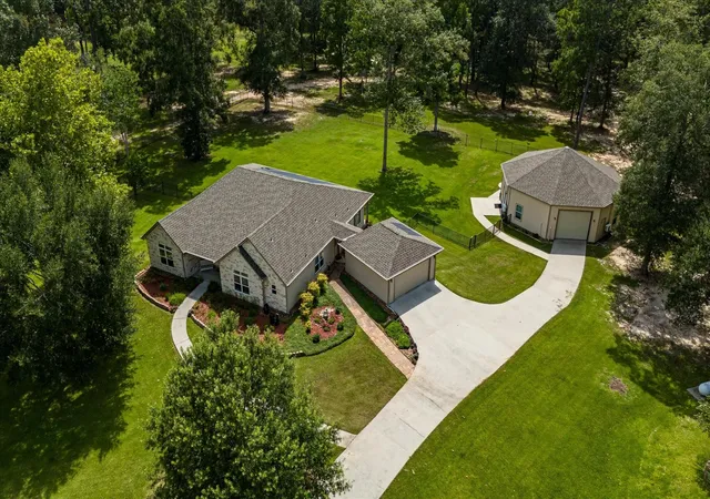Photo 1 of Sale Pending at 26816 Vista Meadow Ct, Huffman, TX 77336 | MLS# 19077921 | Listing updated on 2026-09-17