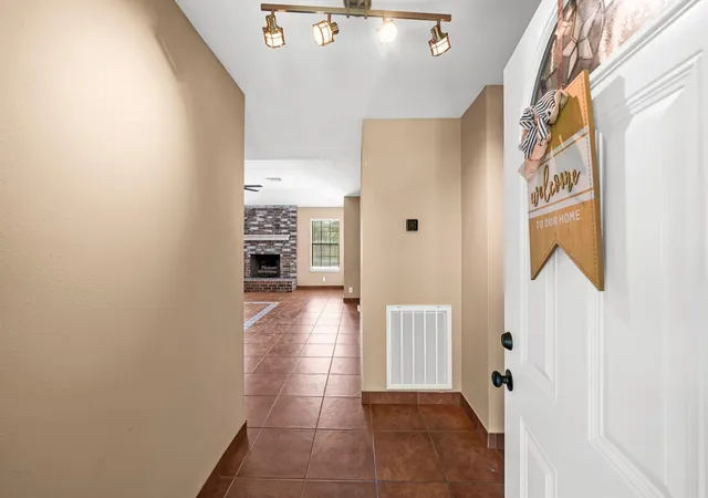 4th image of 4435 S Tower Rd, Santa Fe, TX 77517 | MLS# 47396697