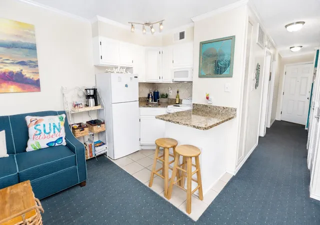 2nd image of 6102 Seawall Blvd #362, Galveston, TX 77551 | MLS# 10744594