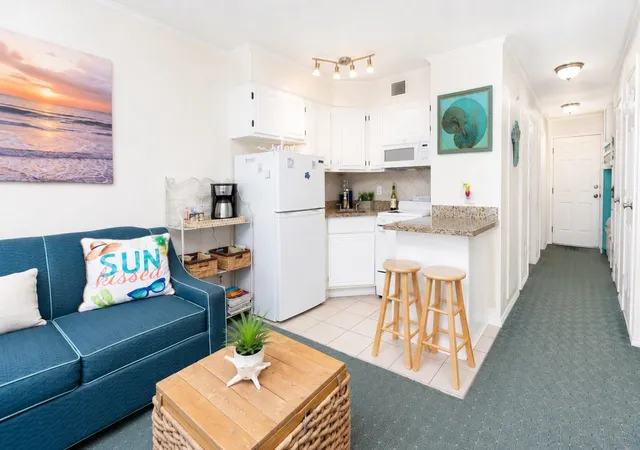 3rd image of 6102 Seawall Blvd #362, Galveston, TX 77551 | MLS# 10744594