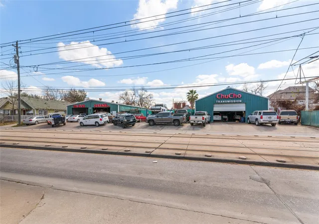 Photo 3 of Land for sale at 902 Boundary St, Houston, TX 77009 | MLS# 61960347 | Listing updated on 2026-03-20