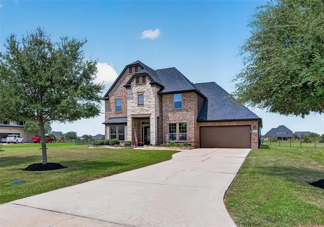 Photo 1 of Single family home for sale at 10610 Caddo Lake Dr, Needville, TX 77461 | MLS# 51100292 | Listing updated on 2026-09-08
