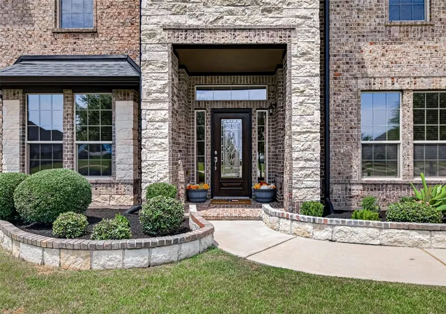 Photo 3 of Single family home for sale at 10610 Caddo Lake Dr, Needville, TX 77461 | MLS# 51100292 | Listing updated on 2026-09-08