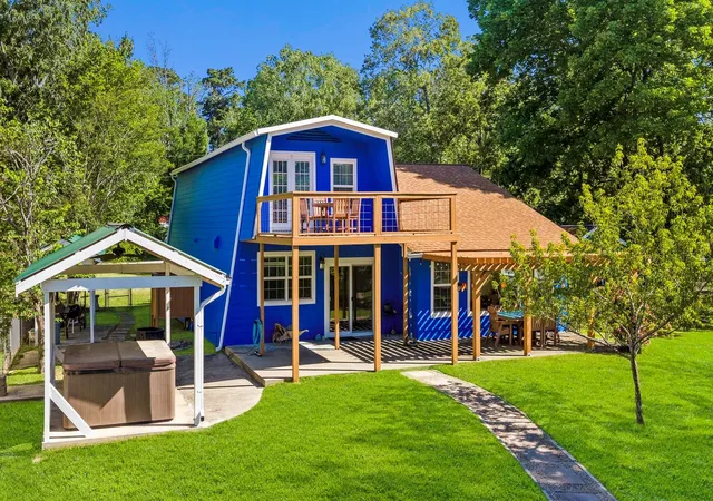 Photo 3 of Single family home for sale at 235 South Cir Dr, Livingston, TX 77351 | MLS# 19955084 | Listing updated on 2026-08-22