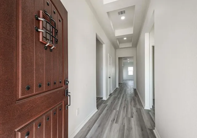 4th image of 10411 Woodhill Spa Ln, Cleveland, TX 77327 | MLS# 88770999