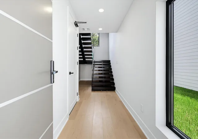 Photo 3 of Single family home for sale at 2249 Blalock Rd, Houston, TX 77080 | MLS# 70986643 | Listing updated on 2026-09-19