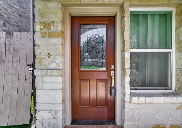 Photo 3 of Single family home for sale at 2211 Silverbonnet St, Houston, TX 77055 | MLS# 24575435 | Listing updated on 2026-08-05