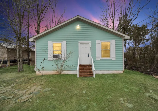 1st image of 1040 County Road 5007, Cleveland, TX 77327 | MLS# 16343519