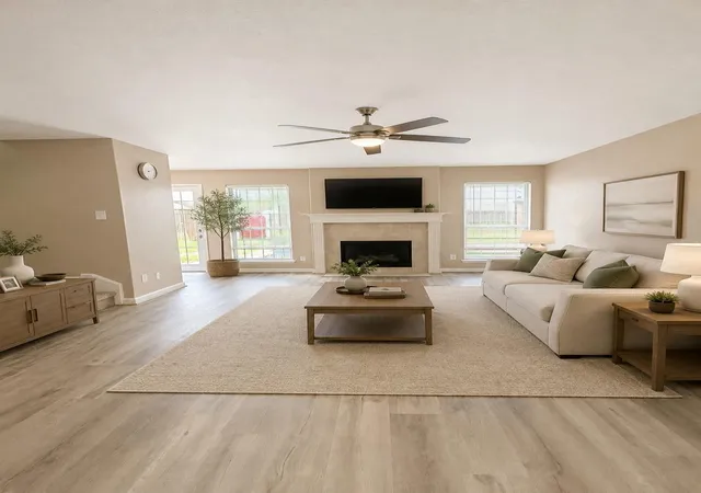 2nd image of 3901 Woodchase Dr #62, Houston, TX 77042 | MLS# 3177689