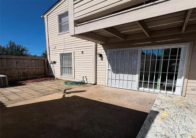 32nd image of 3901 Woodchase Dr #62, Houston, TX 77042 | MLS# 3177689