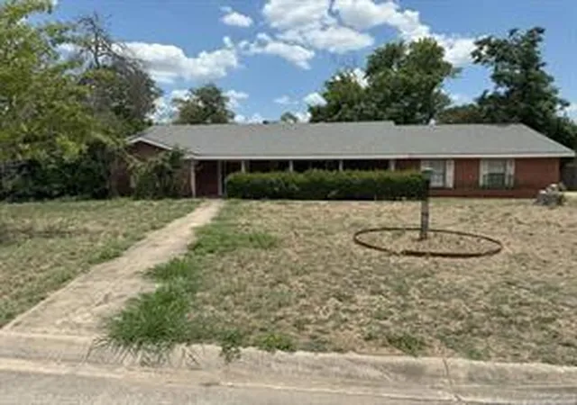 Single family home for sale at 226 Gardenview, San Antonio, TX 78213 | MLS# 48877749 | Listing updated on 2025-12-16