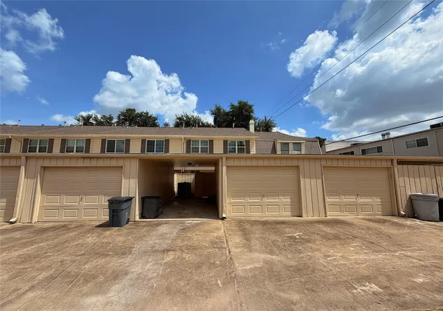 29th image of 5803 Valley Forge Dr #95, Houston, TX 77057 | MLS# 56196868