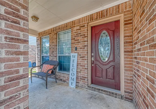 Photo 2 of Single family home for sale at 19102 Lilywood Springs Dr S, Katy, TX 77449 | MLS# 66989209 | Listing updated on 2026-09-13