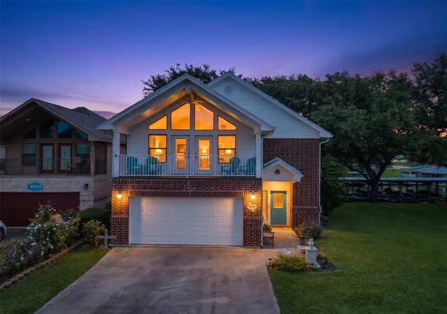 1st image of 180 Beacon Ln, Livingston, TX 77351 | MLS# 24630687
