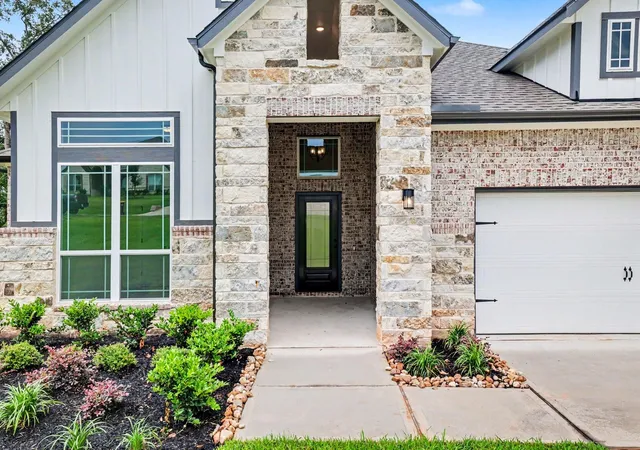 4th image of 9570 Moss Rose, Willis, TX 77378 | MLS# 86069778
