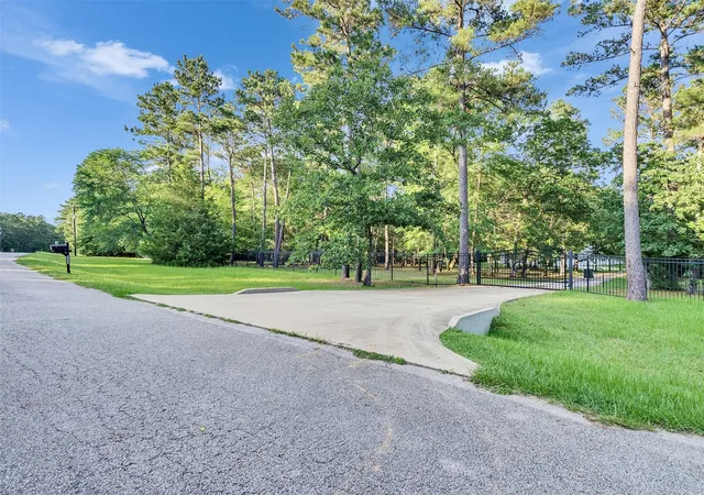 Photo 2 of Land for sale at 9058 Amelia Dr, Anderson, TX 77830 | MLS# 96018729 | Listing updated on 2026-09-08