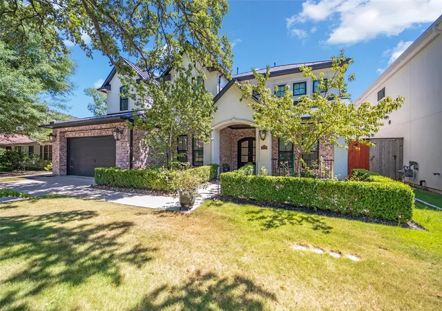 3rd image of 4719 Waring St, Houston, TX 77027 | MLS# 65468534