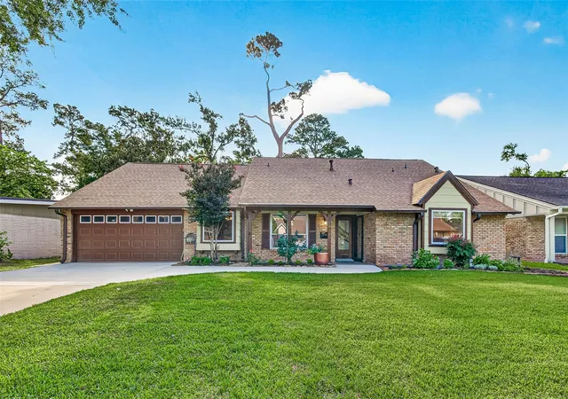 1st image of 1822 Peer Dr, Houston, TX 77043 | MLS# 81371306