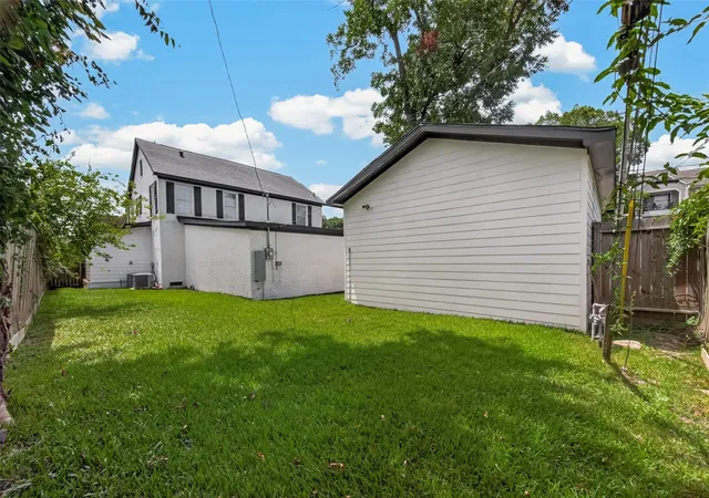 22nd image of 3201 Binz St, Houston, TX 77004 | MLS# 33436396