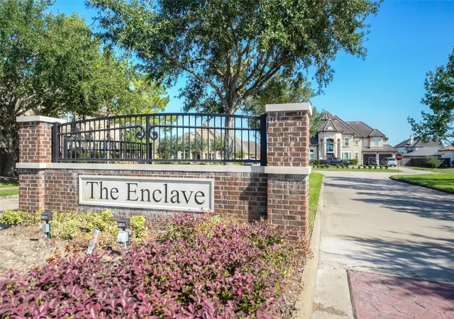 3rd image of 4806 Lost Creek Ln, League City, TX 77573 | MLS# 41987696