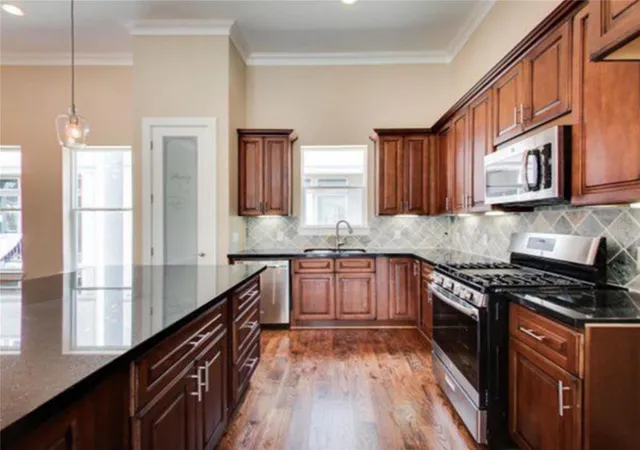 1st image of 3505 Hutchins St, Houston, TX 77004 | MLS# 57916000