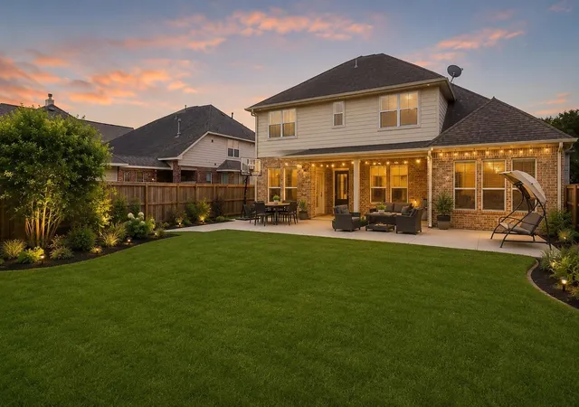 2nd image of 6811 Bannon Trl, Sugar Land, TX 77479 | MLS# 67989006