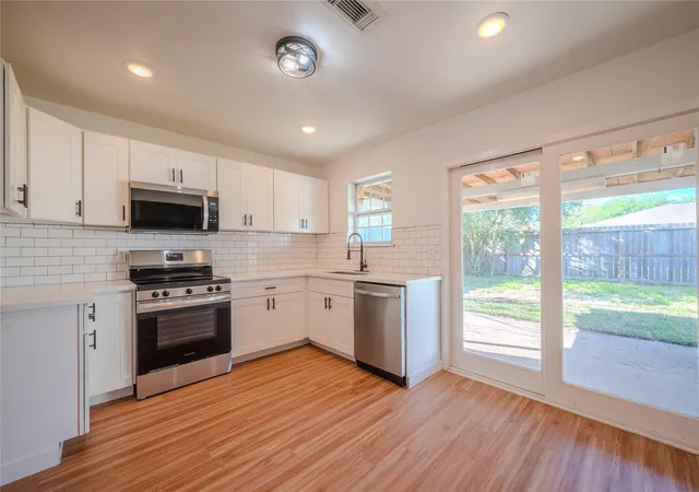 Photo 1 of Single family home for sale at 7622 Westbank Ave, Houston, TX 77064 | MLS# 24724225 | Listing updated on 2026-09-18