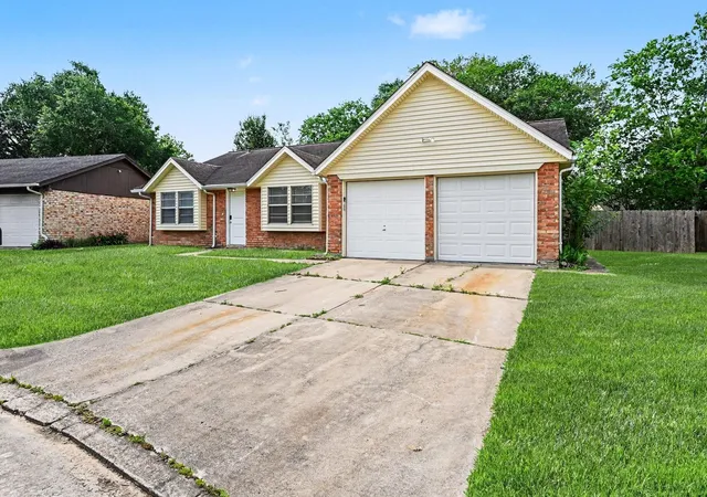 Photo 2 of Single family home for sale at 19427 Gagelake Ln, Houston, TX 77084 | MLS# 87406637 | Listing updated on 2026-09-10
