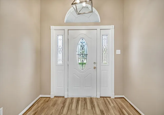 Photo 3 of Single family home for sale at 5418 Pershing St, Houston, TX 77033 | MLS# 8693977 | Listing updated on 2026-09-22