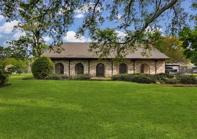 2nd image of 5534 Avanak St, Spring, TX 77389 | MLS# 48638694