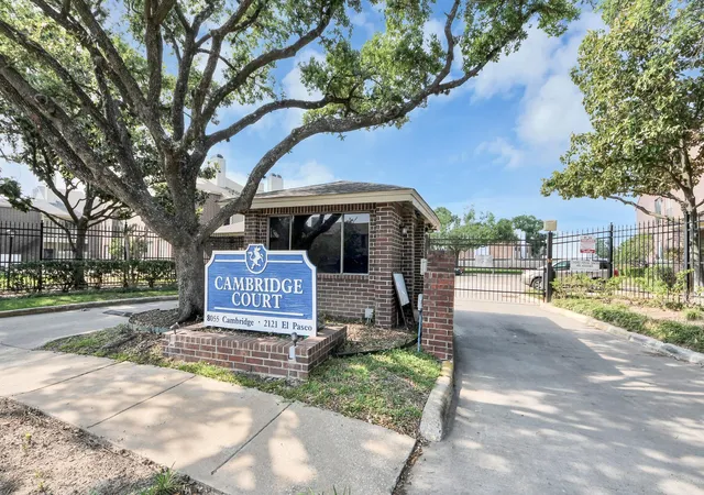 42nd image of 8055 Cambridge St #30, Houston, TX 77054 | MLS# 63929393