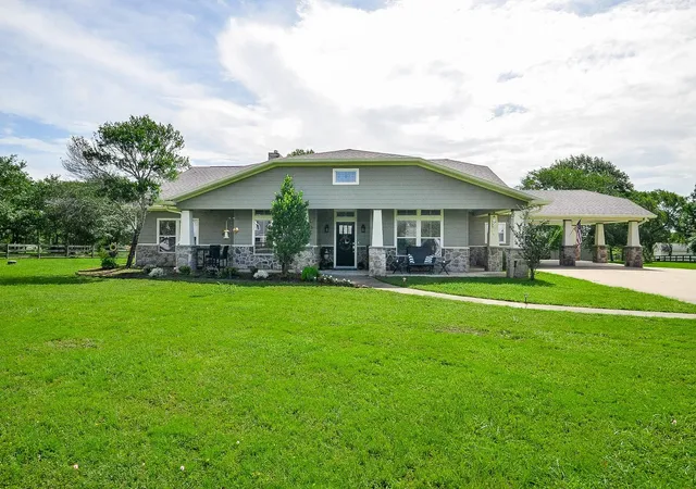 Photo 3 of Single family home for sale at 27644 Spring Hl Rd, Hempstead, TX 77445 | MLS# 82425077 | Listing updated on 2026-09-19
