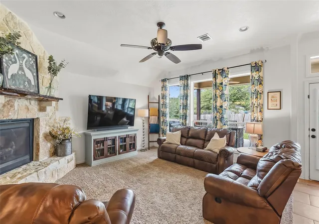 3rd image of 1605 Mariners Cvs, College Station, TX 77845 | MLS# 76993627