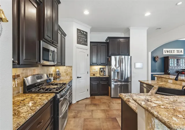 4th image of 1605 Mariners Cvs, College Station, TX 77845 | MLS# 76993627