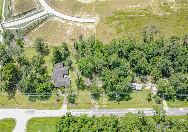 3rd image of 18519 Fm 2100 Rd, Crosby, TX 77532 | MLS# 53146877