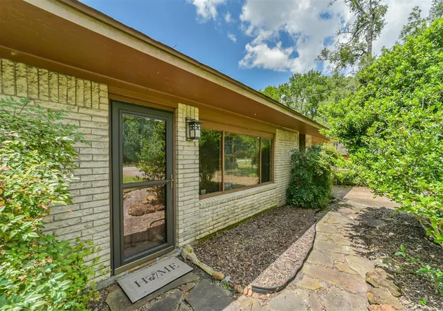 5th image of 18519 Fm 2100 Rd, Crosby, TX 77532 | MLS# 53146877