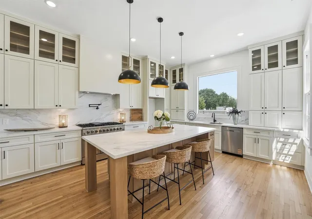 Photo 3 of Single family home for sale at 1803 27th Street, Galveston, TX 77550 | MLS# 69321437 | Listing updated on 2026-09-20