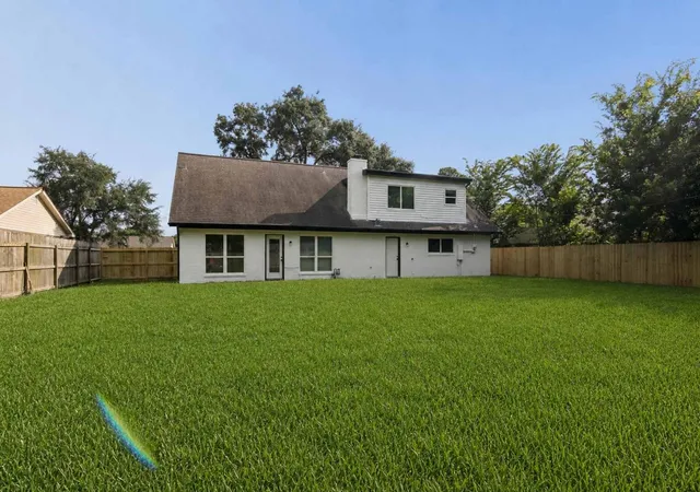 Homes for sale in La Porte, TX | 10423 Quiet Hill Rd, La Porte, TX 77571 | MLS# 5298438