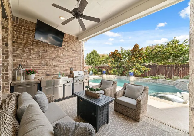 Photo 3 of Single family home for sale at 13411 Alpine Mountain Ln, Tomball, TX 77377 | MLS# 22639809 | Listing updated on 2026-10-09