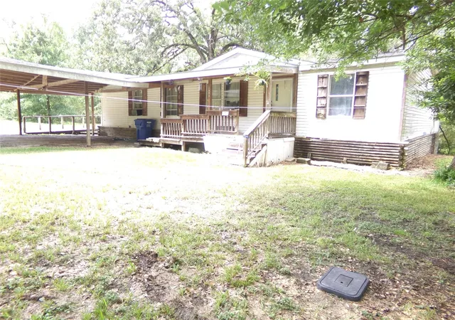 4th image of 121 Lake Rd, Huntsville, TX 77320 | MLS# 82751589
