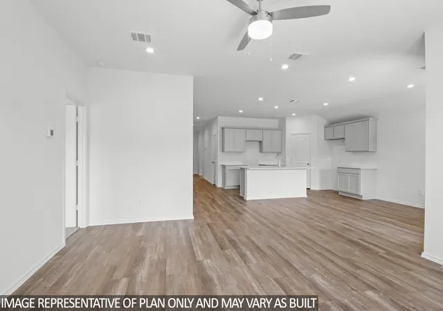 3rd image of 124 Wildflower Ln, Dayton, TX 77535 | MLS# 23321896