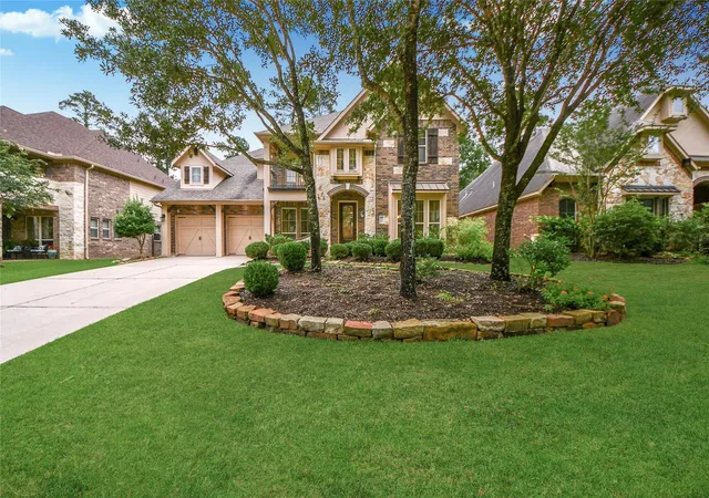 2nd image of 18 Blue Wildflower Pl, Magnolia, TX 77354 | MLS# 8065299