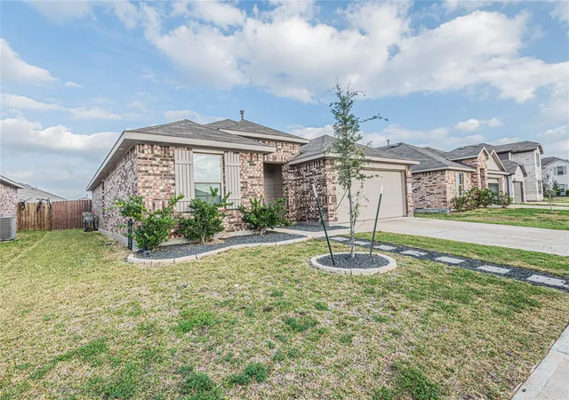 Photo 3 of Single family home for sale at 5110 Hedgerose Ln, Katy, TX 77449 | MLS# 28232043 | Listing updated on 2026-07-07