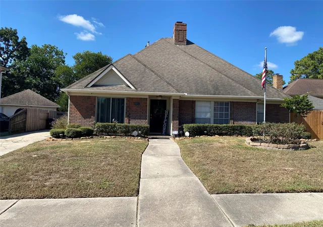 Photo 1 of Single family home for sale at 19047 Cloyanna Ln, Humble, TX 77346 | MLS# 30658253 | Listing updated on 2026-10-09
