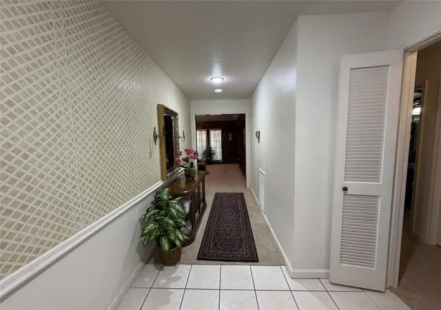 Photo 3 of Single family home for sale at 9618 S Caraway Ln, Houston, TX 77036 | MLS# 97379638 | Listing updated on 2026-09-19