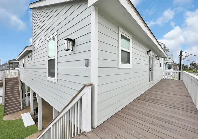 Photo 3 of Single family home for sale at 22110 Deaf P Smith Dr, Galveston, TX 77554 | MLS# 69268859 | Listing updated on 2026-08-25