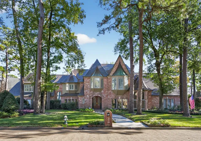 Photo 1 of Single family home for sale at 8807 Chelmsford Ln, Spring, TX 77379 | MLS# 18632118 | Listing updated on 2026-09-21