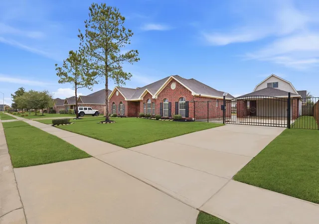 4th image of 6534 Granbury Rd, Manvel, TX 77578 | MLS# 56431527