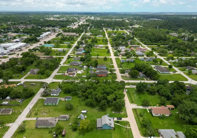 Homes for sale in Dickinson, TX | 000 Avenue G, Dickinson, TX 77539 | MLS# 55390394